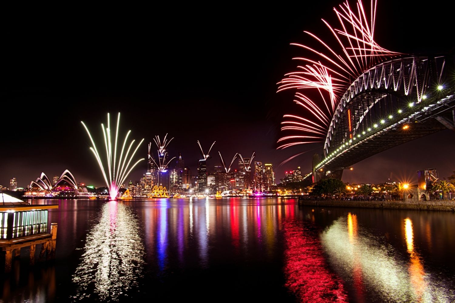 new-years-eve-sydney-fireworks