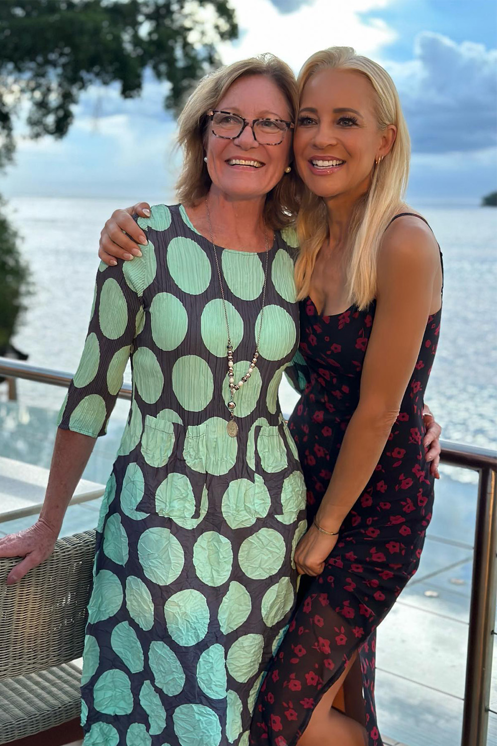 carrie bickmore and mum
