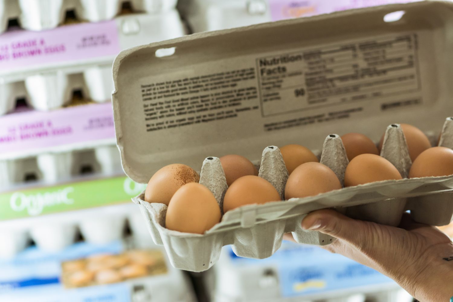 egg-carton-in-supermarket
