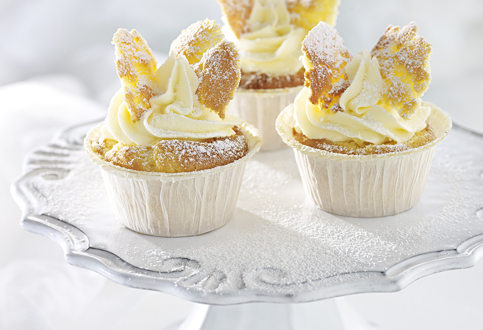 angel-wing-cupcakes