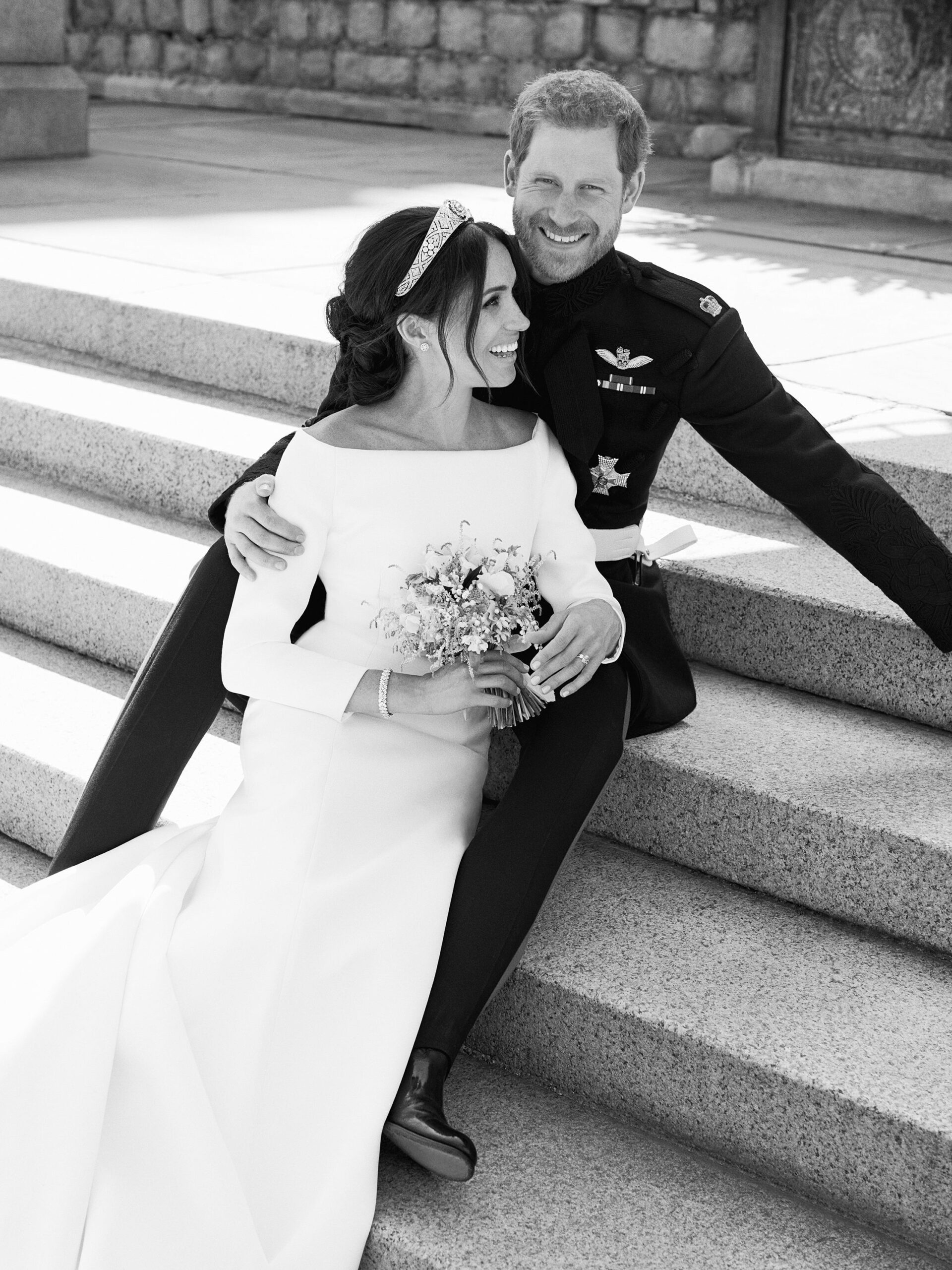 Official portrait of Prince Harry and Meghan Markle