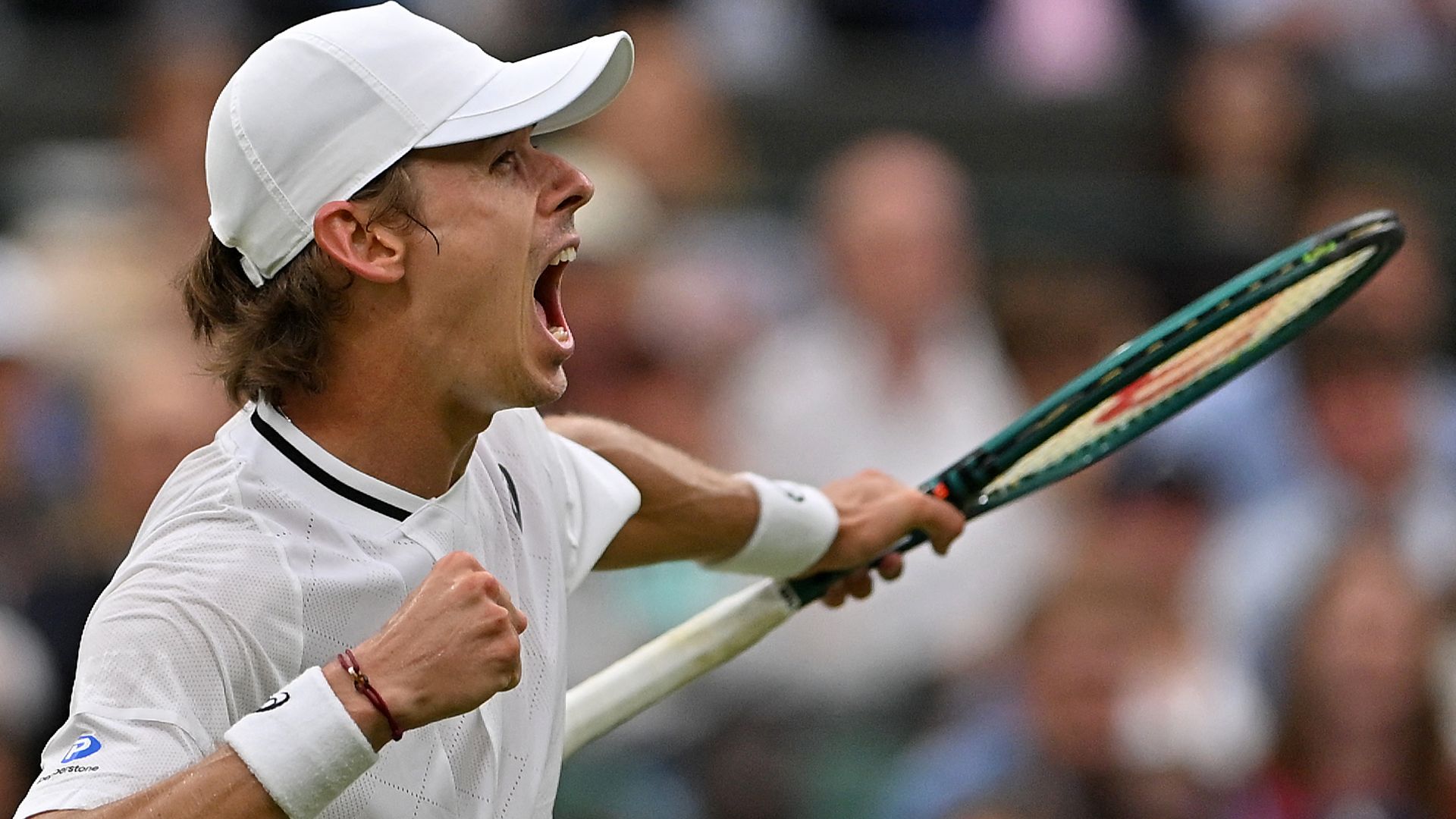 Alex de Minaur opens up on overcoming “dark” time ahead of Australian Open