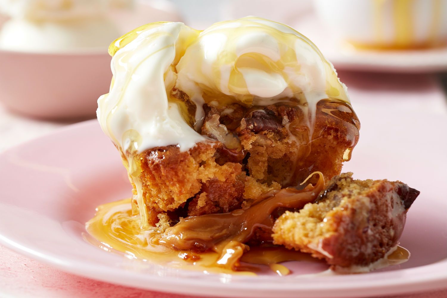caramel-pecan-pie-muffins