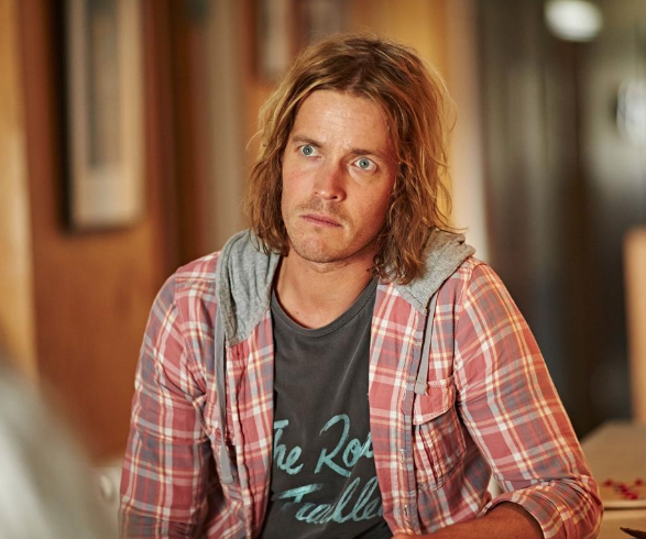 Richard Davies spills on whether Offspring Season 8 will happen  New Idea