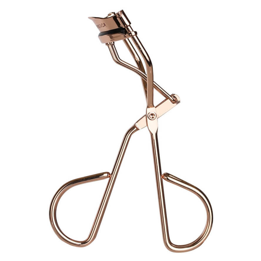 How to use an eyelash curler New Idea