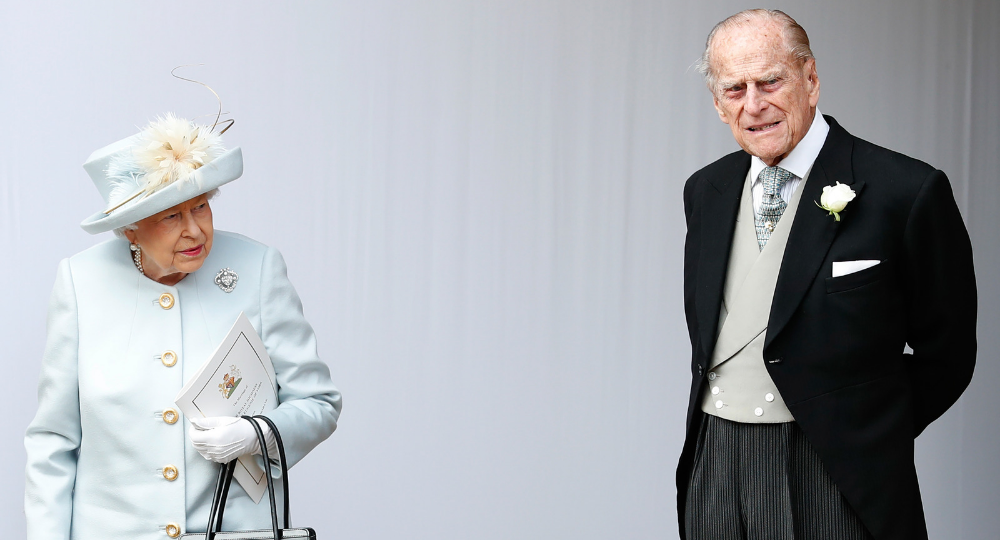 Why the Queen and Prince Philip never hold hands in public New Idea